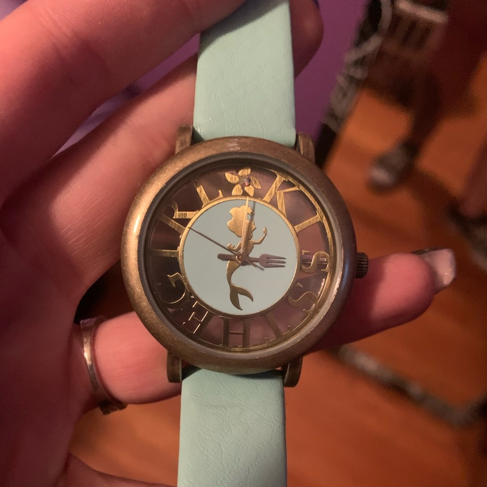 Little mermaid watch